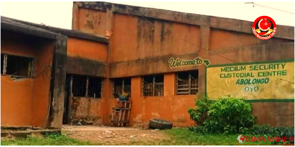 BREAKING: Bomb Explosion Rocks Oyo Prison Again